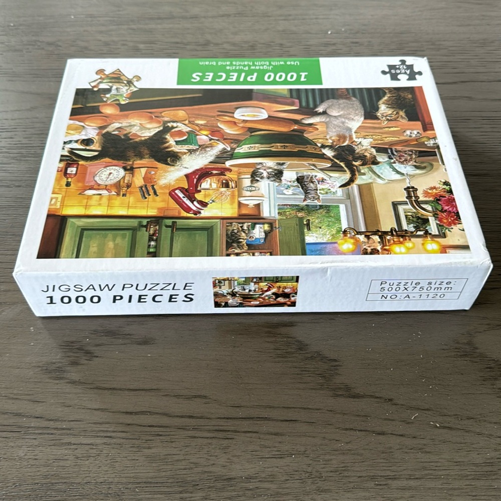 NEW 1000 Piece Jigsaw Puzzle Cats in the Kitchen - Picture 4 of 5